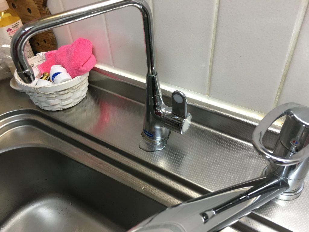 ビルトイン浄水器水漏れ修理