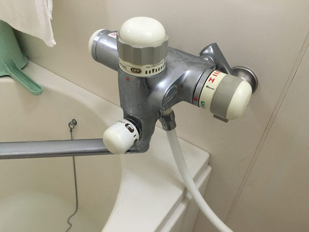 札幌市東区でのKVK定量止水サーモスタットシャワー水栓水漏れ修理
