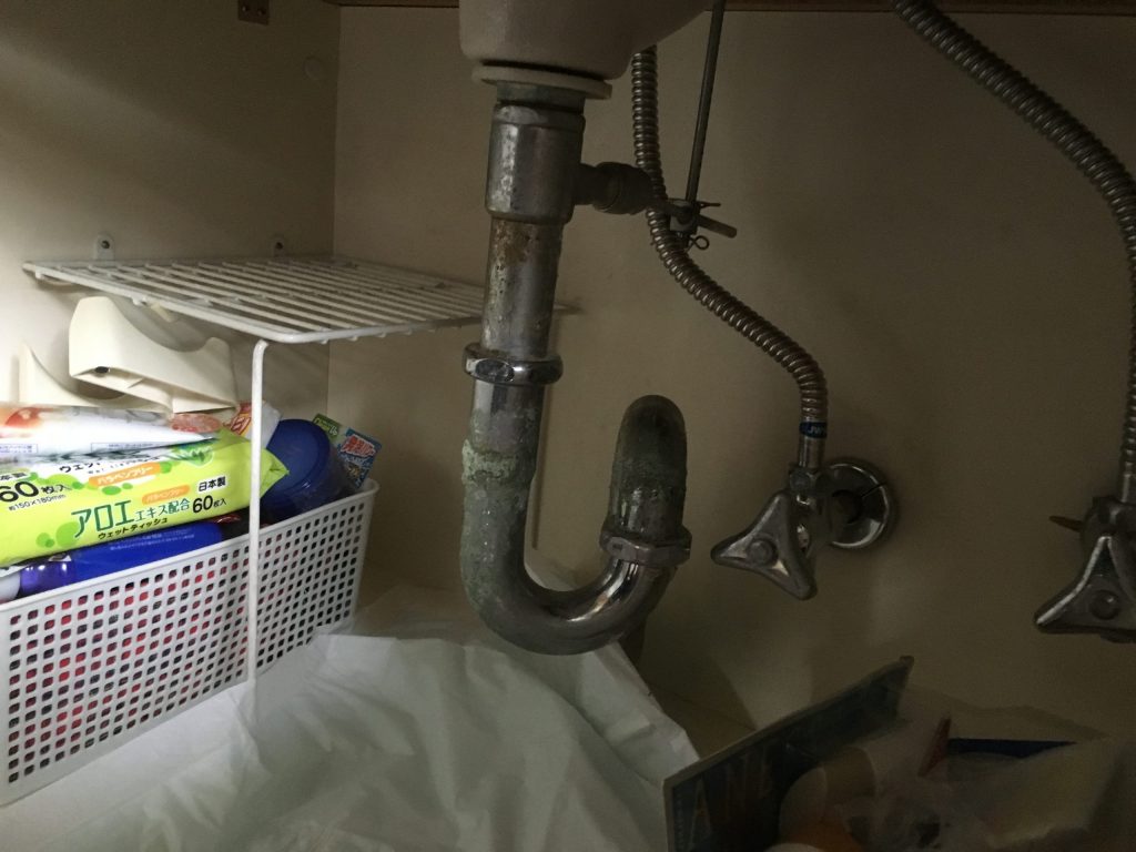 札幌市北区洗面台排水管水漏れ修理 マンション洗面化粧台水漏れ修理