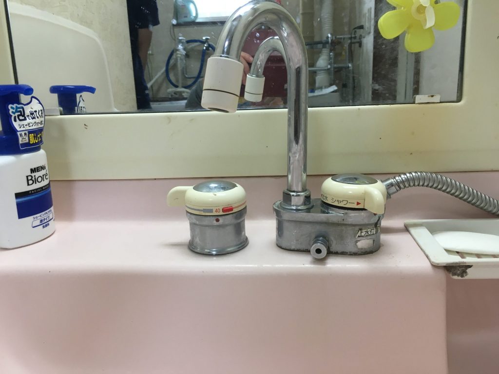 札幌市西区洗面所シャワー蛇口水漏れ INAXシャワー水栓みずもれ修理